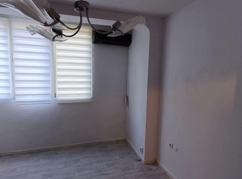Para alugar  1 quarto Sofia , Zapaden park , 50 m² | 23733917 - imagem [2]