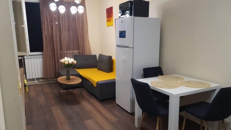 В оренду  1 спальня Бургас , Славейков , 50 кв.м | 79312598