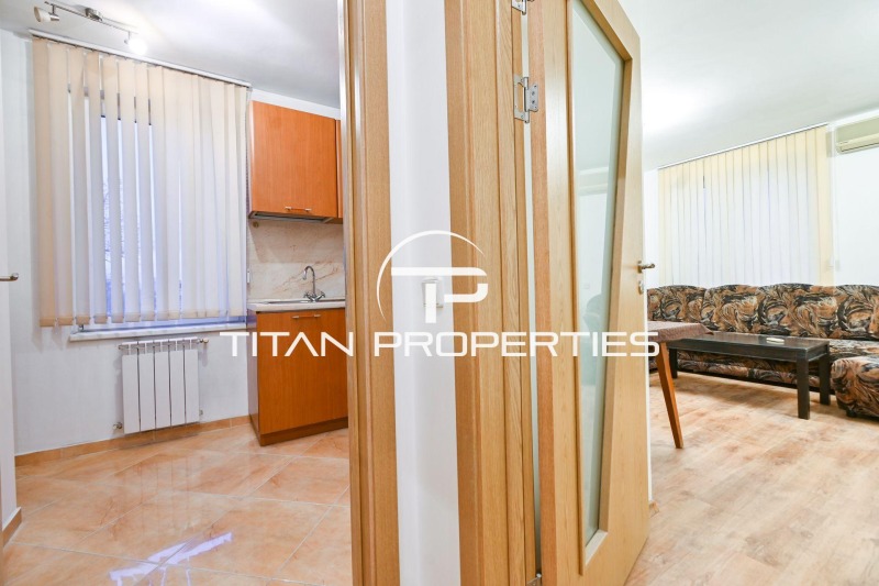 Дава под наем 2-СТАЕН, гр. София, Център, снимка 4 - Апартаменти - 52927556