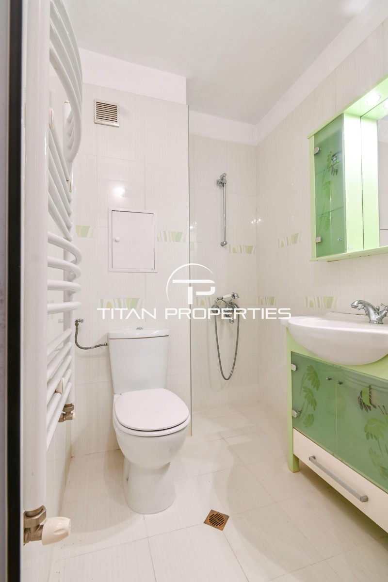 Дава под наем 2-СТАЕН, гр. София, Център, снимка 8 - Апартаменти - 52927556