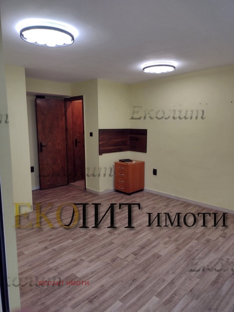 K pronájmu  Prodejna Sofia , Pavlovo , 24 m2 | 55550379 - obraz [2]