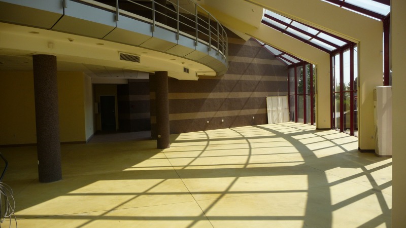 Дава под наем МАГАЗИН, гр. София, НПЗ Искър, снимка 6 - Магазини - 53121822