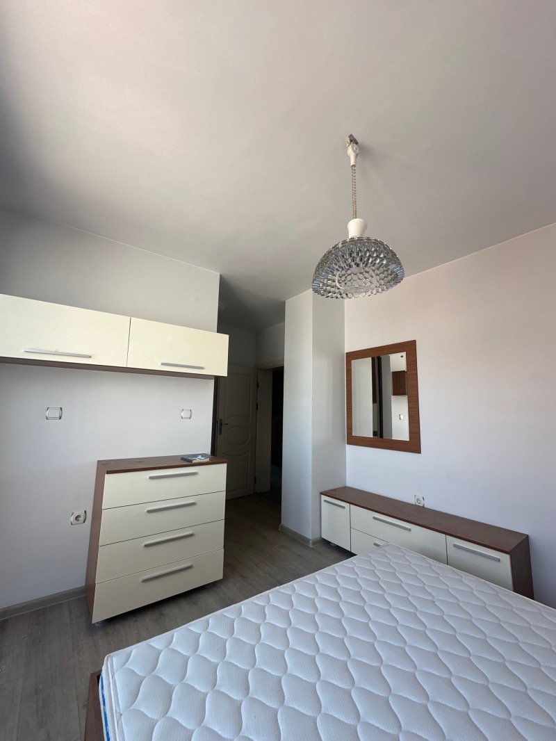 Vuokrattavana  Pienhuoneisto Sofia , Manastirski livadi , 200 neliömetriä | 20804316 - kuva [8]
