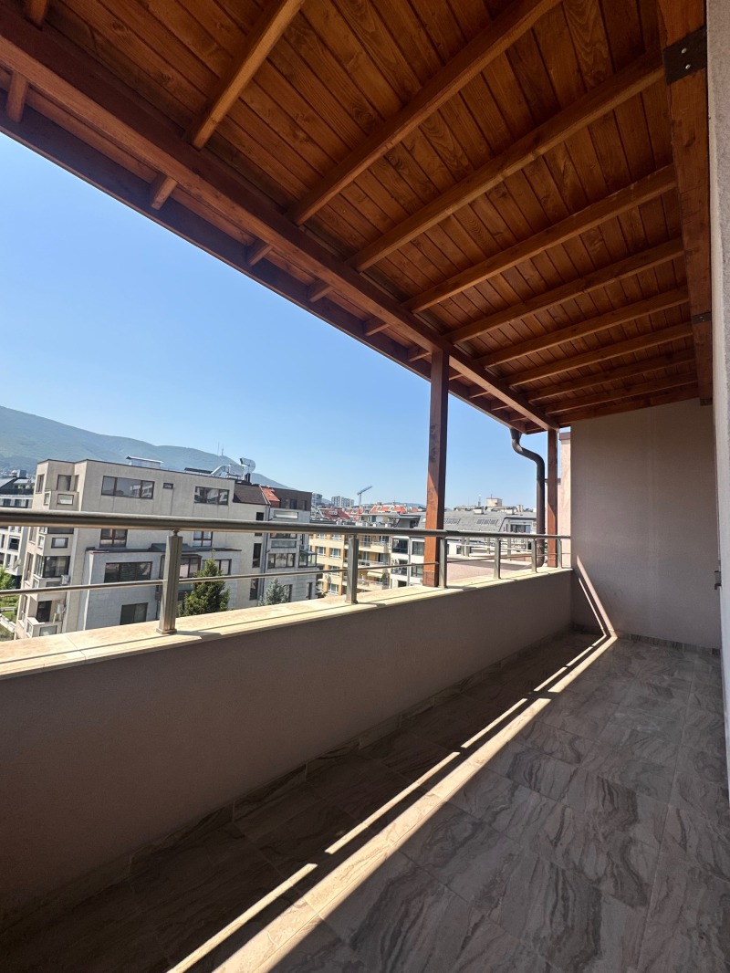 Vuokrattavana  Pienhuoneisto Sofia , Manastirski livadi , 200 neliömetriä | 20804316 - kuva [16]