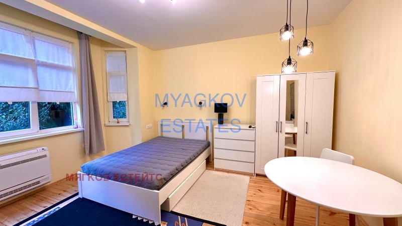 Дава под наем 1-СТАЕН, гр. София, Център