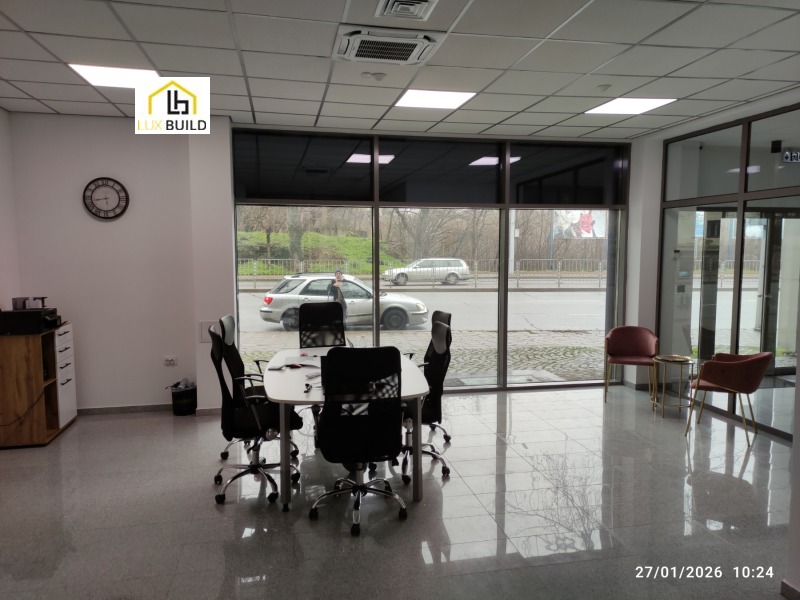 Дава под наем ОФИС, гр. Пловдив, Център, снимка 2 - Офиси - 53242625