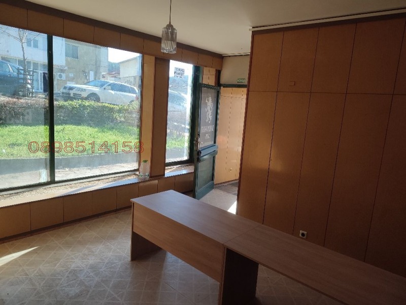 Дава под наем ПРОМ. ПОМЕЩЕНИЕ, гр. Котел, област Сливен, снимка 15 - Производствени сгради - 52898639