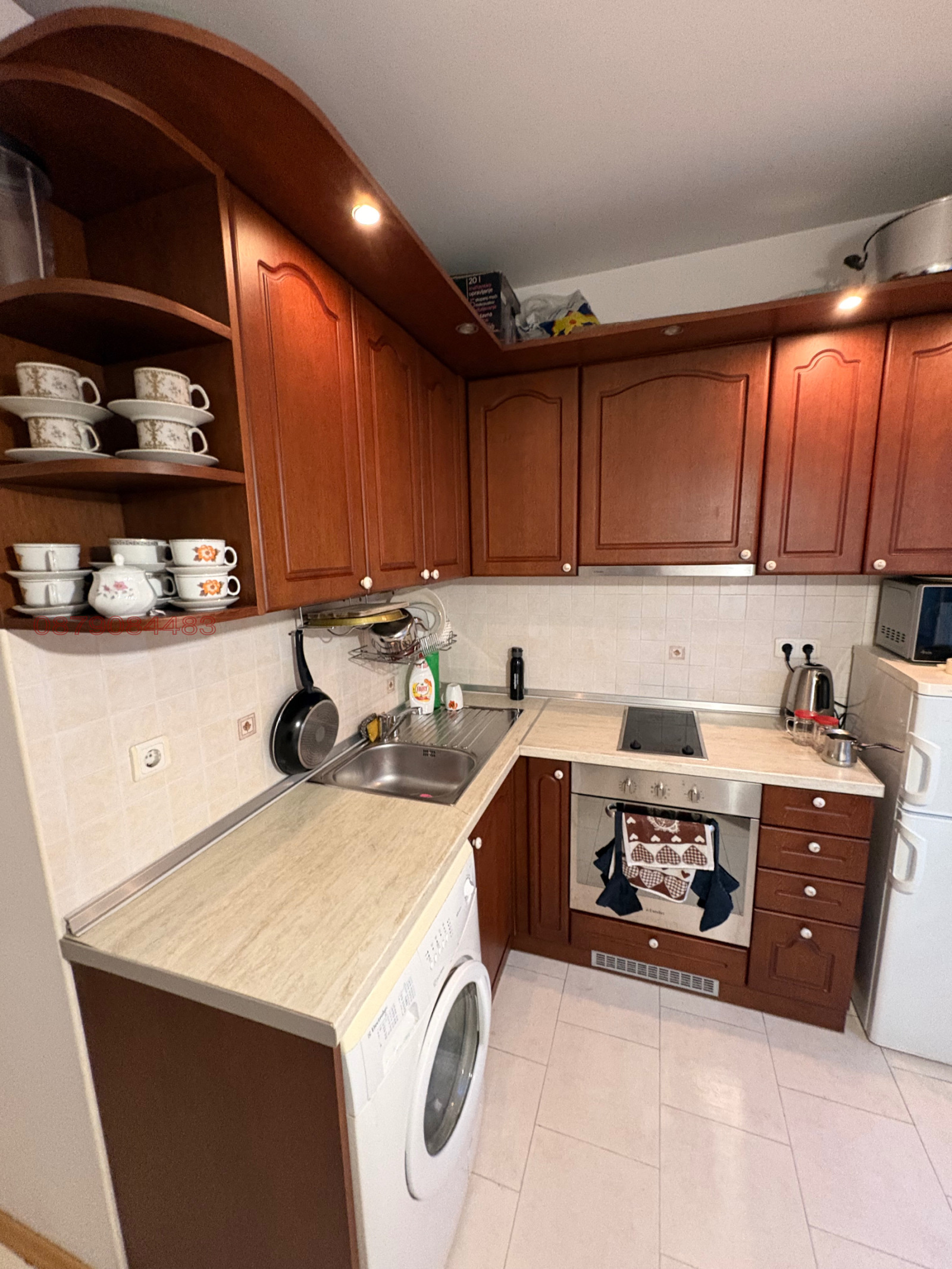 Дава под наем 3-СТАЕН, гр. София, Център, снимка 2 - Апартаменти - 54006863