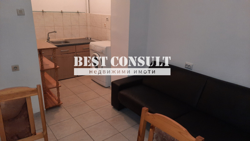K pronájmu  Studio Ruse , Vazraždane , 40 m2 | 60267715 - obraz [3]