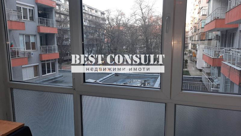 K pronájmu  Studio Ruse , Vazraždane , 40 m2 | 60267715 - obraz [5]