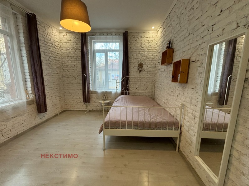 Дава под наем 2-СТАЕН, гр. Пловдив, Център, снимка 4 - Апартаменти - 52836435