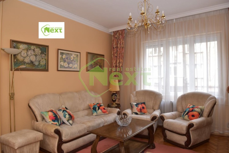 Дава под наем 3-СТАЕН, гр. София, Център