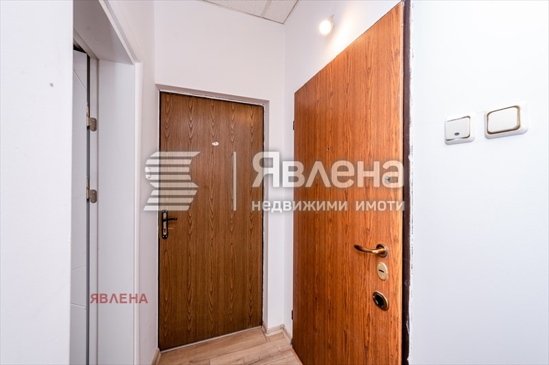 Издаје се  Канцеларија Софија , Центар , 140 м2 | 43061419 - слика [3]