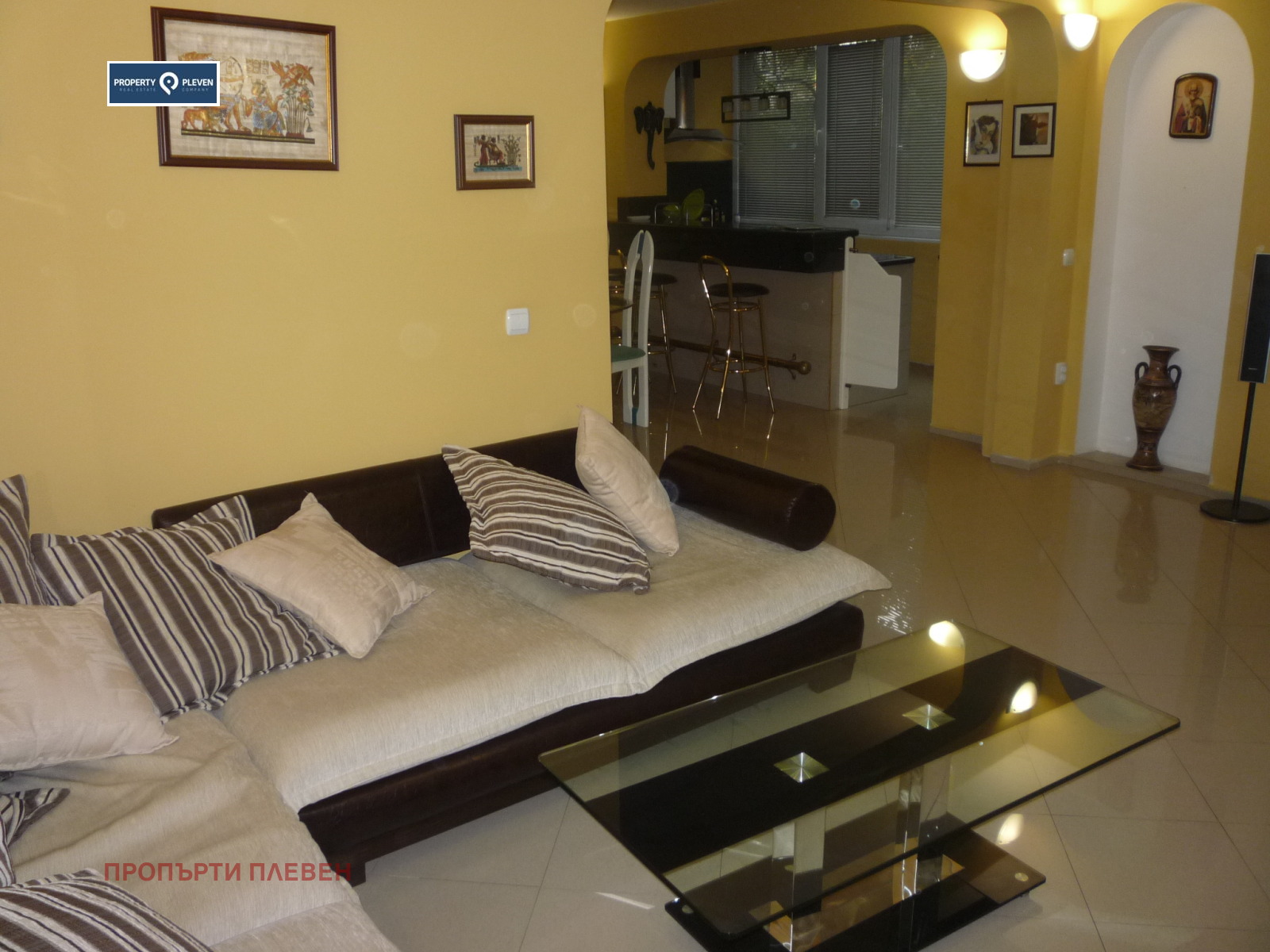 Дава под наем 3-СТАЕН, гр. Плевен, Идеален център, снимка 2 - Апартаменти - 52270779