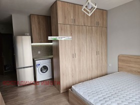 Studio Mladejki Halm, Plovdiv 1