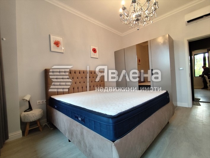 Te huur  1 slaapkamer Plovdiv , Tsentar , 72 m² | 13161395