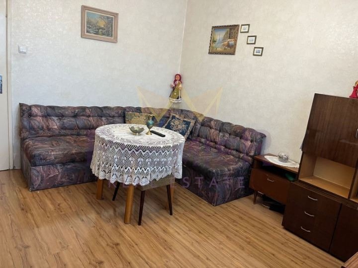 Дава под наем 3-СТАЕН, гр. Варна, Цветен квартал, снимка 6 - Апартаменти - 52810229