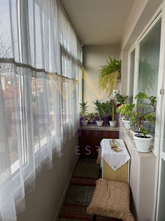 Дава под наем 3-СТАЕН, гр. Варна, Цветен квартал, снимка 14 - Апартаменти - 52810229