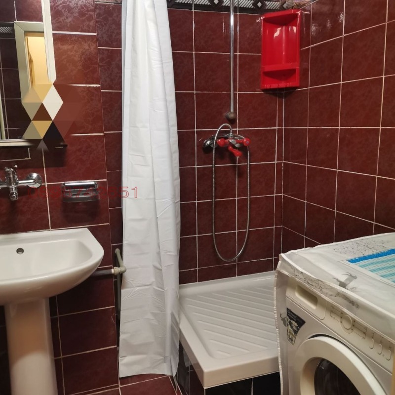 Дава под наем 3-СТАЕН, гр. София, Гео Милев, снимка 11 - Апартаменти - 53024125