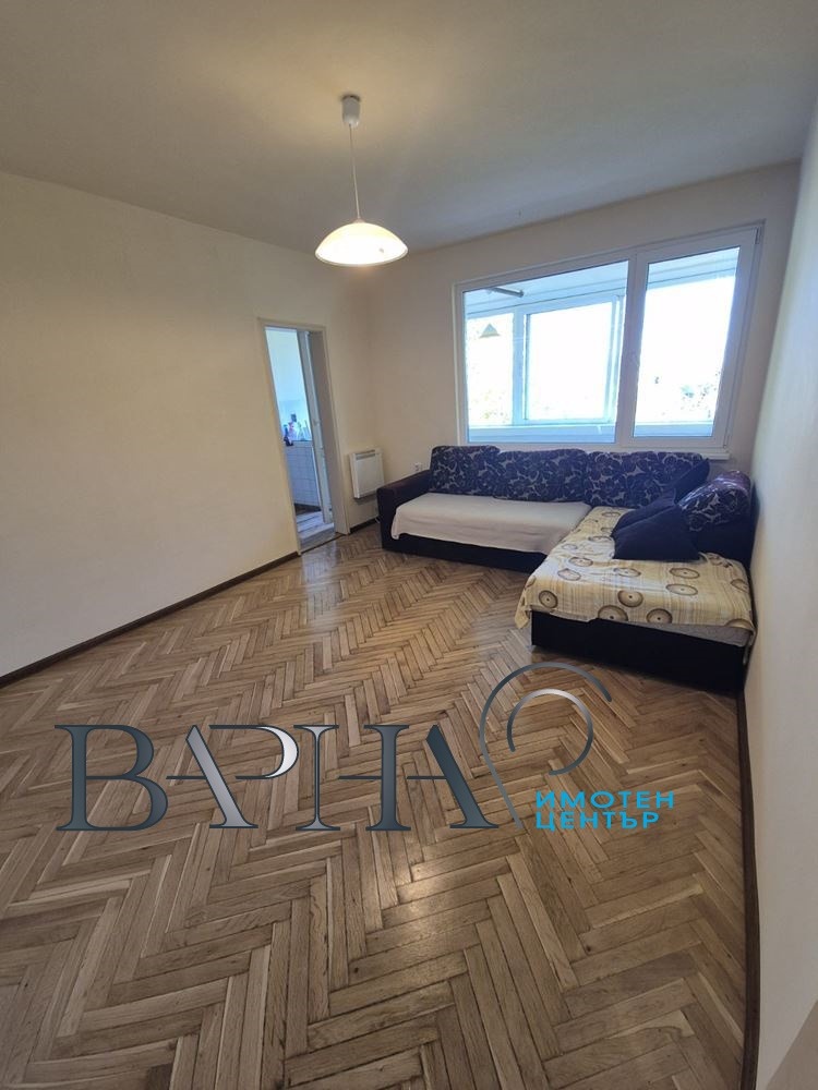 K pronájmu  3 ložnice Varna , Ljatno kino Trakija , 100 m2 | 38211745