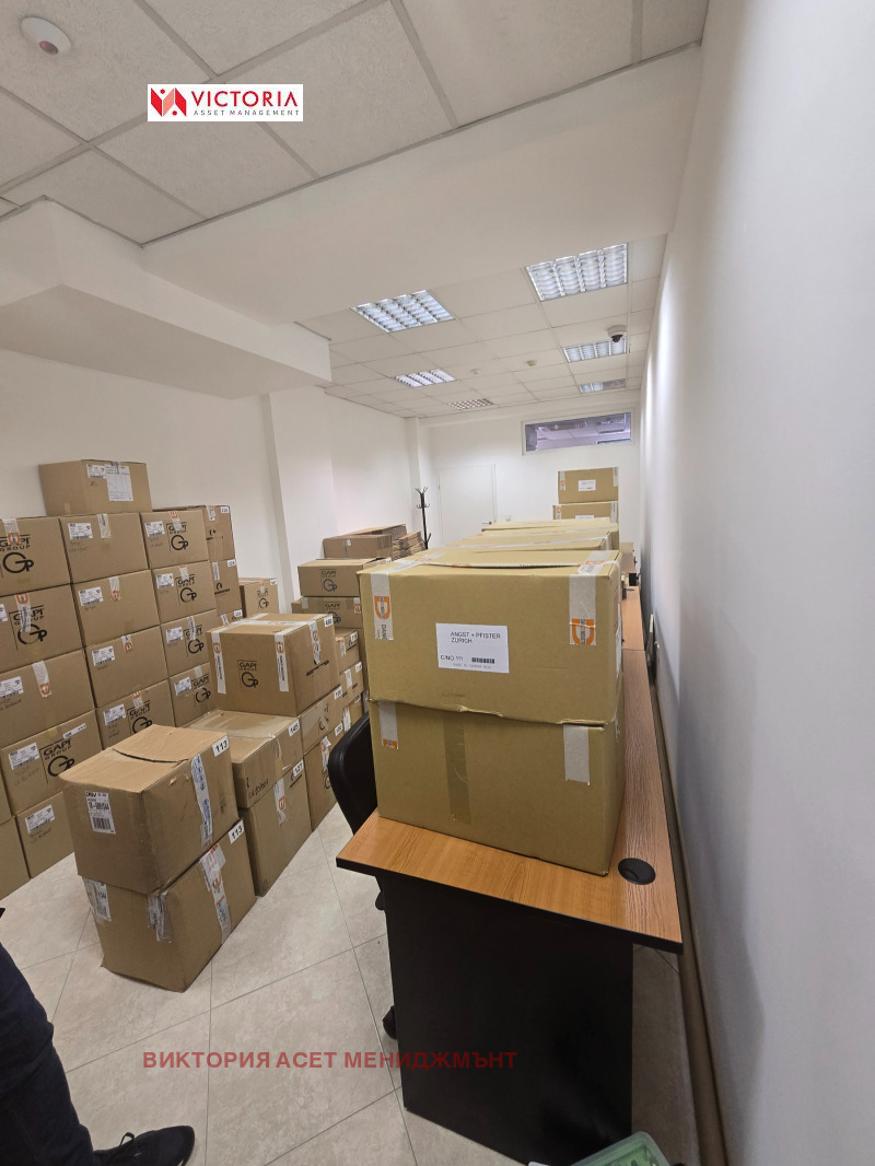 Da affittare  Ufficio Sofia , Dianabad , 120 mq | 69396229 - Immagine [16]
