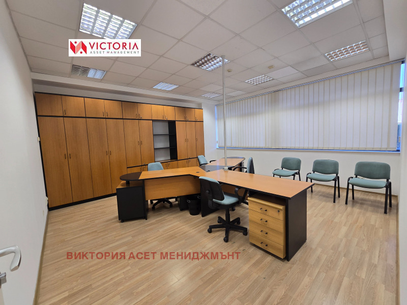 Da affittare  Ufficio Sofia , Dianabad , 120 mq | 69396229 - Immagine [10]