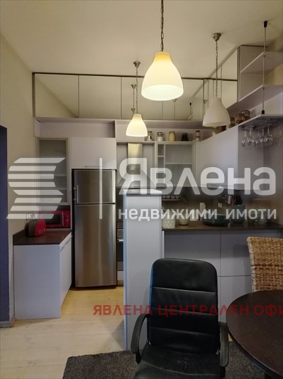 Дава под наем 2-СТАЕН, гр. София, Център, снимка 11 - Апартаменти - 53278359