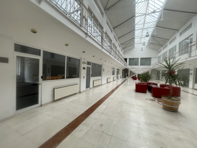 K pronájmu  Kancelář Sofia , Banišora , 30 m2 | 59299222 - obraz [5]