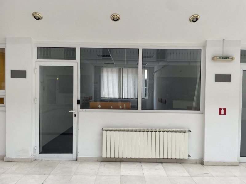 K pronájmu  Kancelář Sofia , Banišora , 30 m2 | 59299222 - obraz [4]