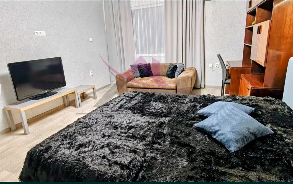 Дава под наем 4-СТАЕН, гр. Варна, Левски 1, снимка 4 - Апартаменти - 53880965