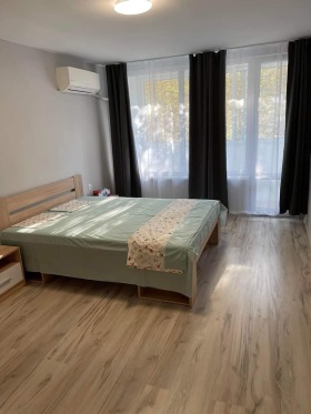 1 dormitorio Lazur, Burgas 1