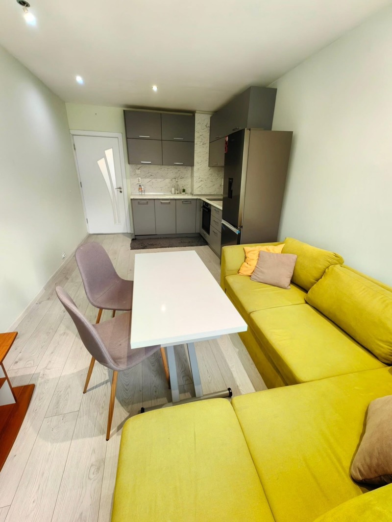 Дава под наем 3-СТАЕН, гр. София, Слатина, снимка 3 - Апартаменти - 53234365