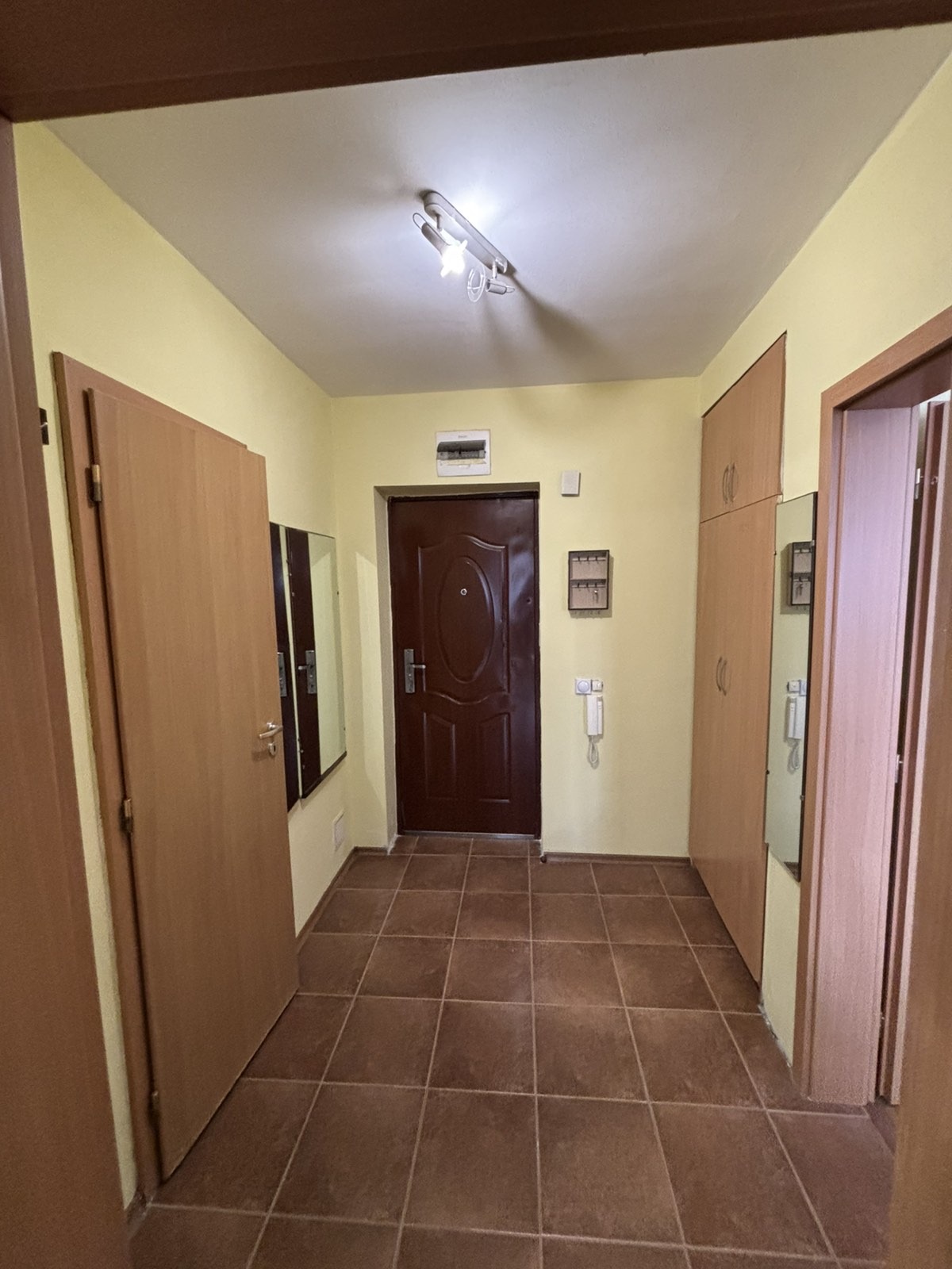 ���� ��� ���� 2-����� | Imot.bg � ����������� 9