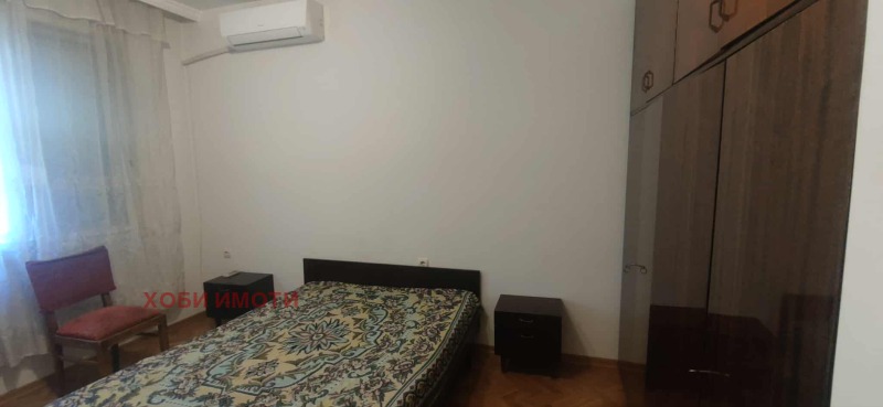 Дава под наем  4-стаен град Пловдив , Център , 110 кв.м | 21767869 - изображение [15]