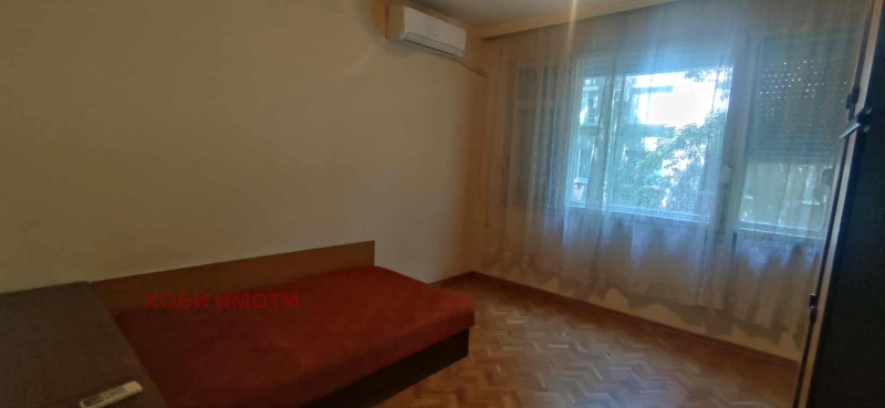 Дава под наем  4-стаен град Пловдив , Център , 110 кв.м | 21767869 - изображение [13]