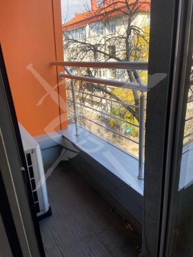 ���� ��� ���� 3-����� | Imot.bg � ����� ������ 12