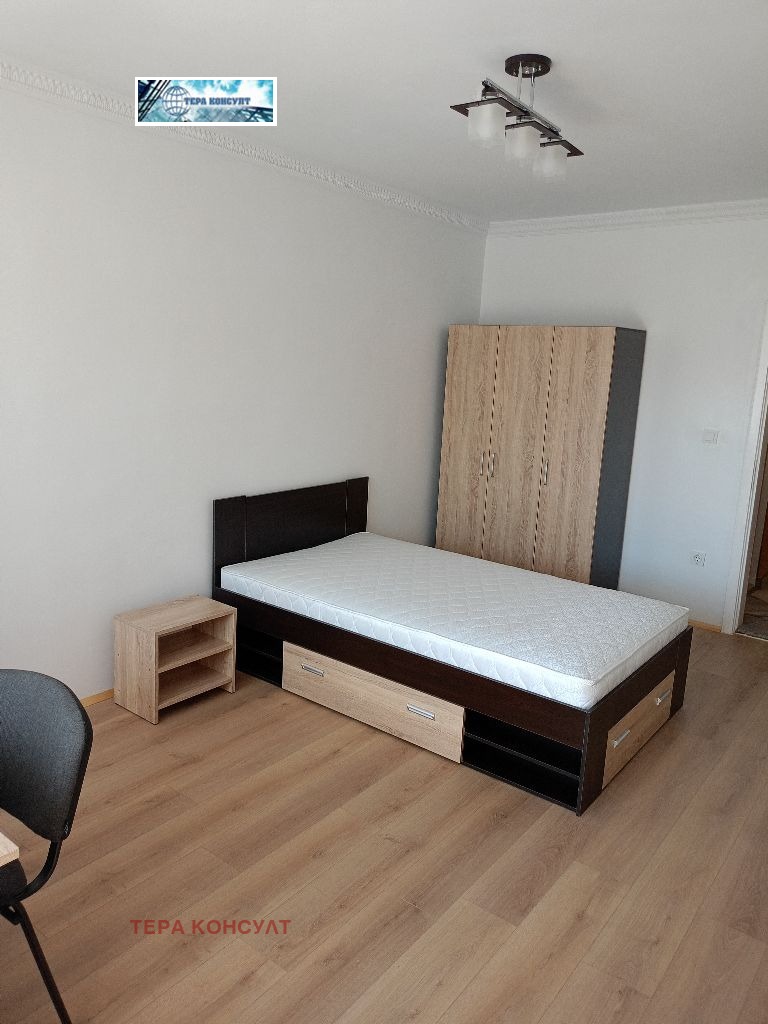 Zu vermieten  2 Schlafzimmer Plewen , Schirok zentar , 70 qm | 98173017 - Bild [3]
