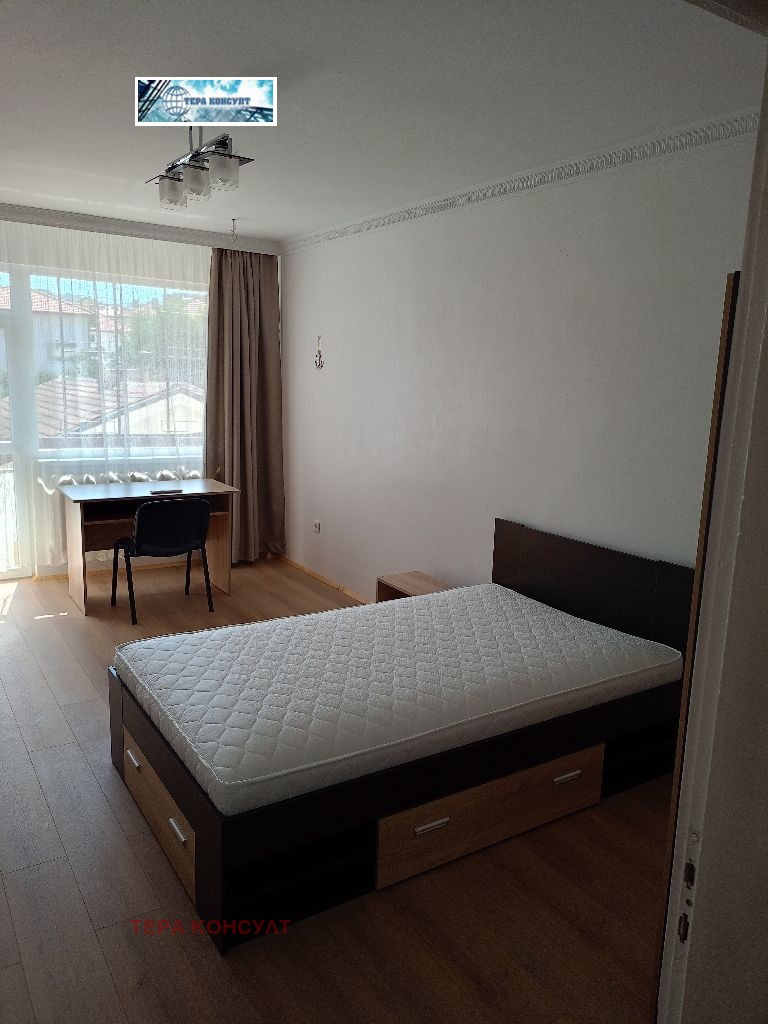 Zu vermieten  2 Schlafzimmer Plewen , Schirok zentar , 70 qm | 98173017