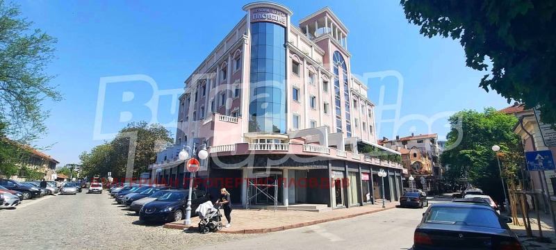 A louer  Bureau Plovdiv , Tsentar , 68 m² | 35462763 - image [10]