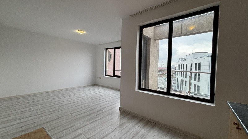 Дава под нем  2-стаен, град Пловдив, Въстанически •  225 EUR • ID 88746051 — holmes.bg - [1] 