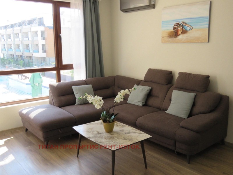 Дава под наем 2-СТАЕН, гр. Бургас, Сарафово, снимка 2 - Апартаменти - 53041703