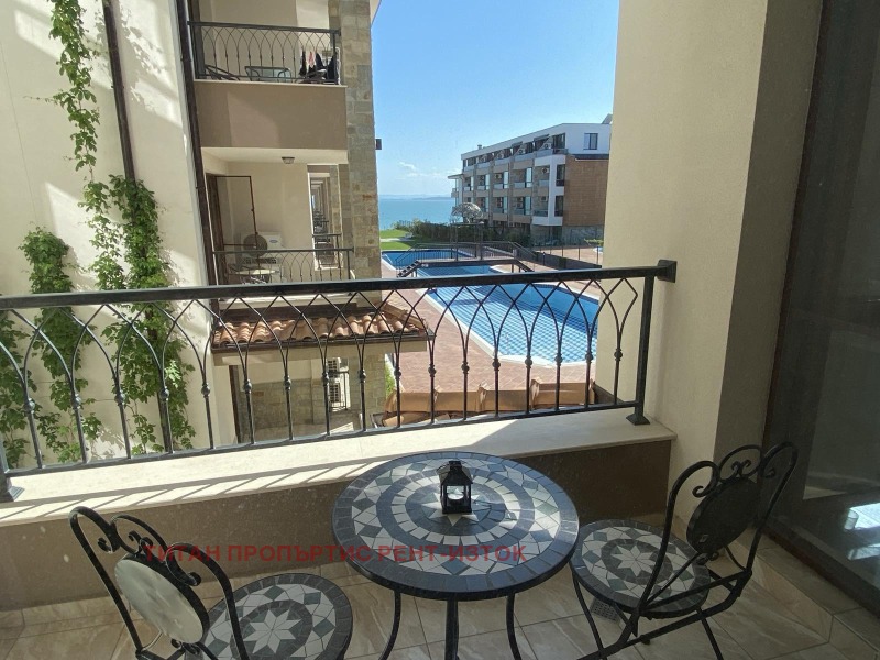 Дава под наем 2-СТАЕН, гр. Бургас, Сарафово, снимка 10 - Апартаменти - 53041703