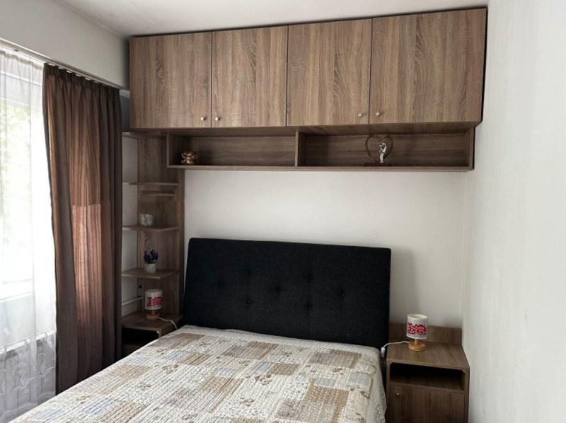 Te huur  Studio Sofia , Ljulin 5 , 49 m² | 65331109 - afbeelding [6]