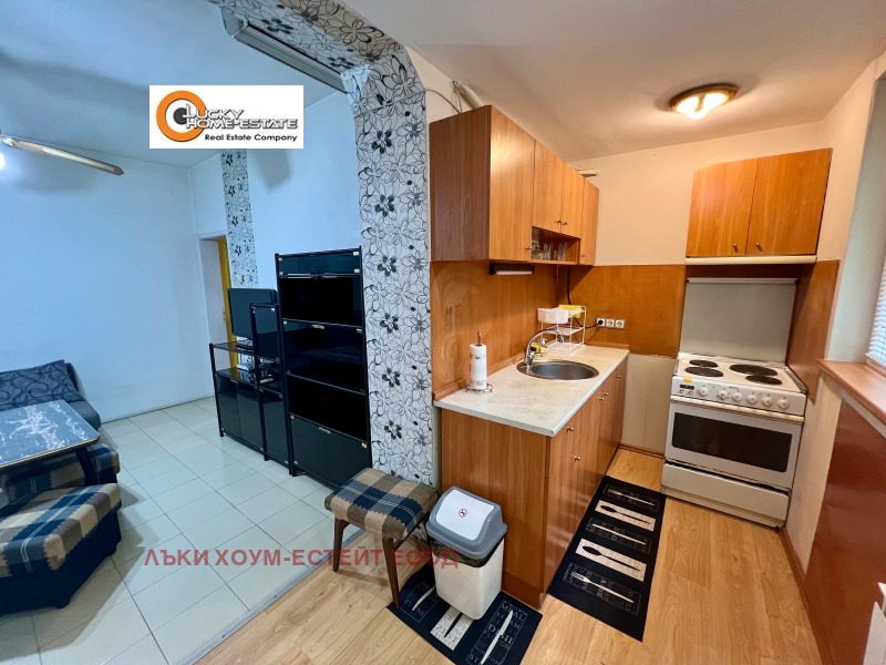 Do wynajęcia  1 sypialnia Sofia , Zapaden park , 58 mkw | 10370637 - obraz [3]