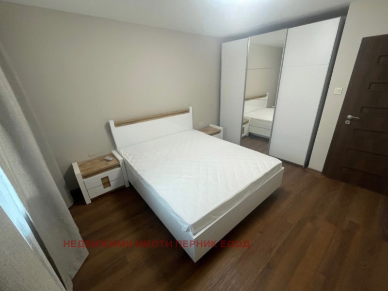 Дава под наем 3-СТАЕН, гр. Перник, Църква, снимка 8 - Апартаменти - 53520523