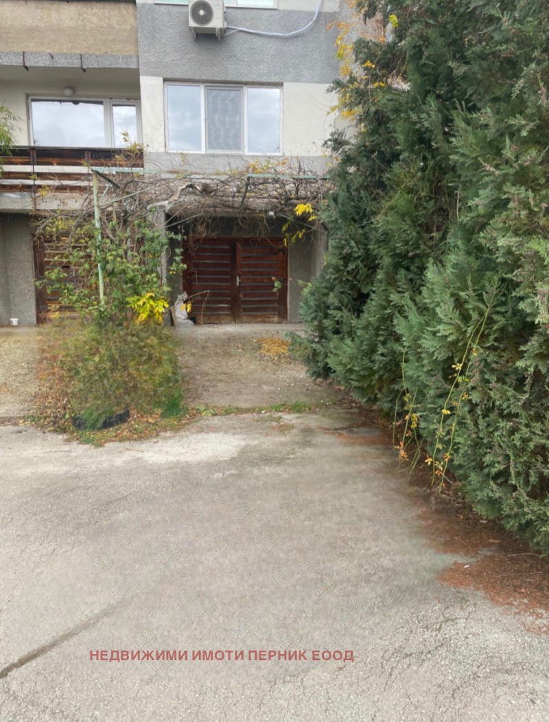 Дава под наем 3-СТАЕН, гр. Перник, Църква, снимка 12 - Апартаменти - 53520523