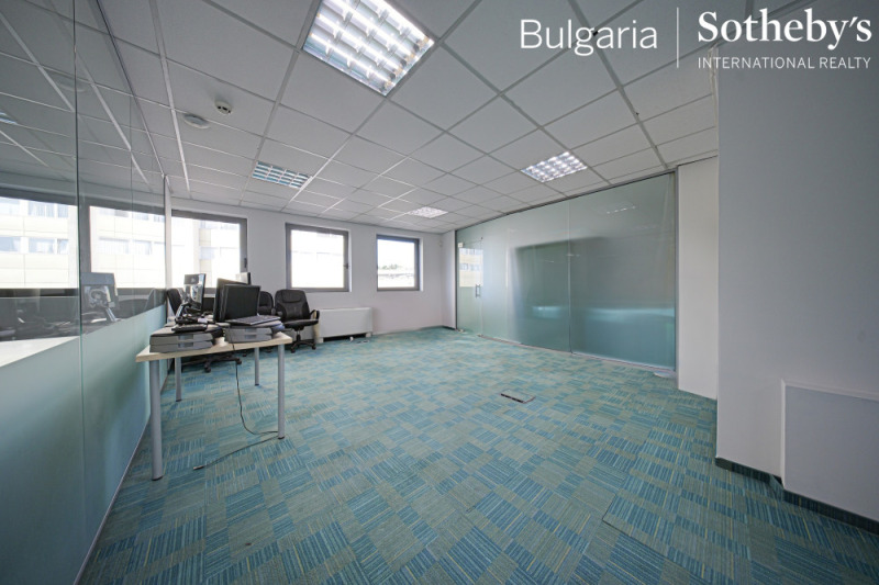 De inchiriat  Birou Sofia , Iztoc , 520 mp | 87698364 - imagine [11]