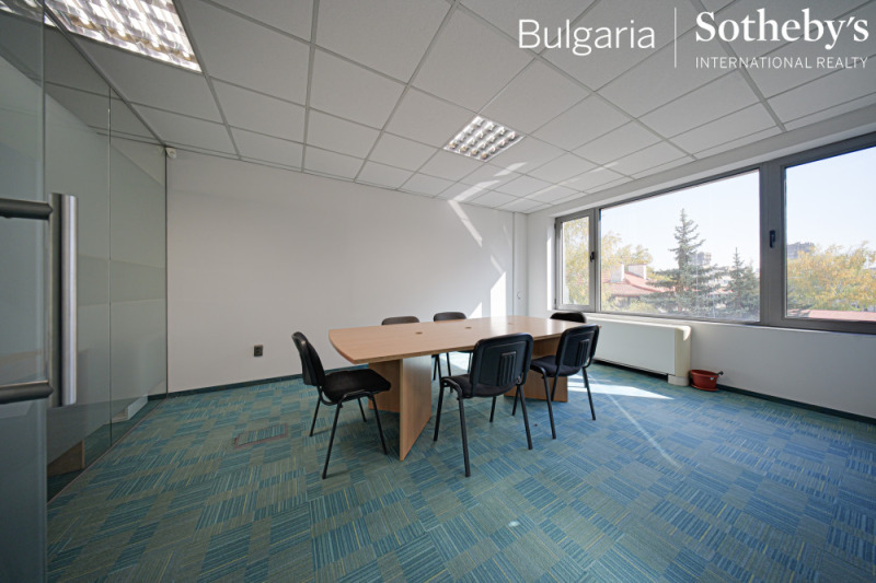 De inchiriat  Birou Sofia , Iztoc , 520 mp | 87698364 - imagine [9]