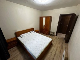 2 Schlafzimmer Belite brezi, Sofia 7