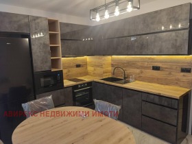 2 quartos Hristo Smirnenski, Plovdiv